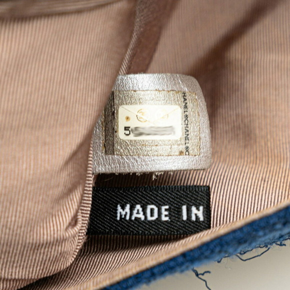 CHANEL 2.55 Chain Shoulder Bag Beige Navy Linen ⭐ - Picture 7 of 9